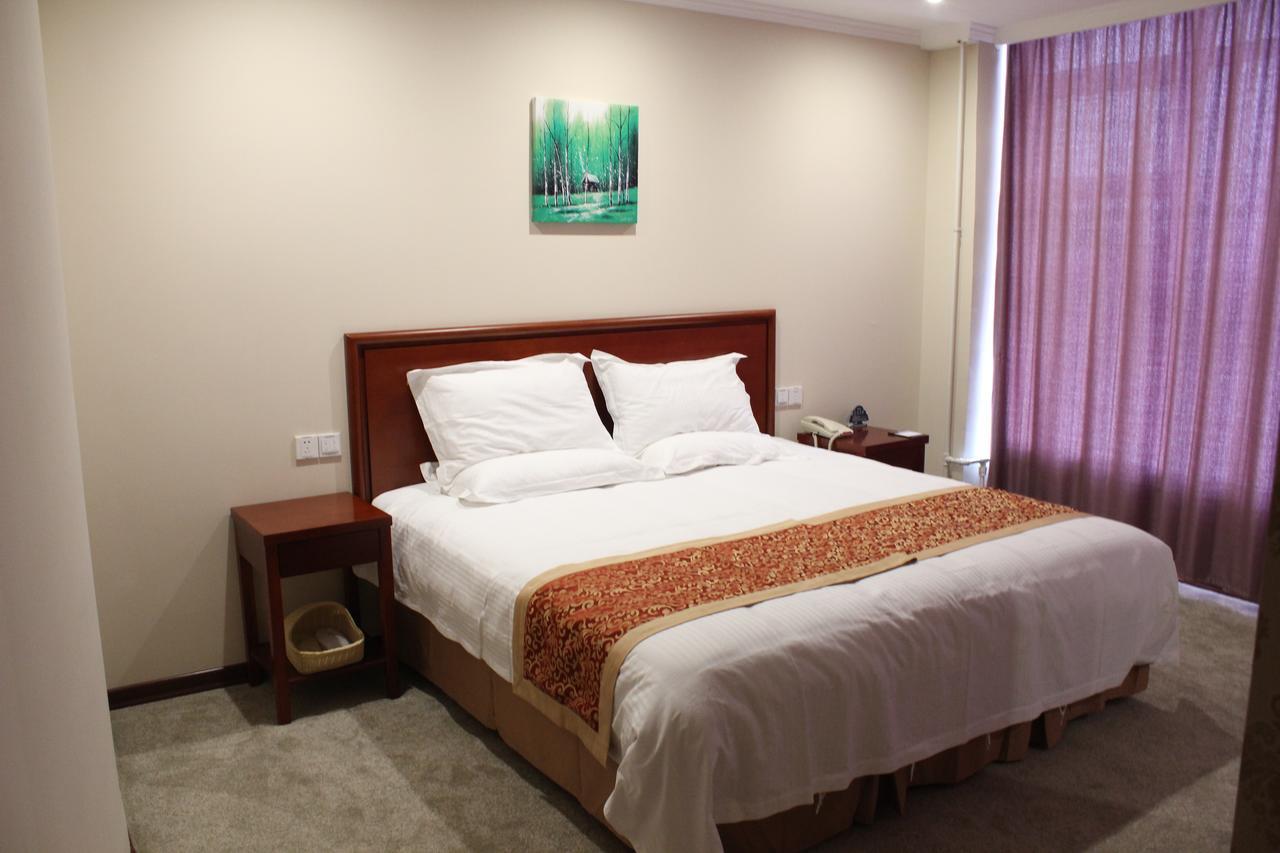 Greentree National Convention Center Beiqing Road Fengzhong Road Shell Hotel