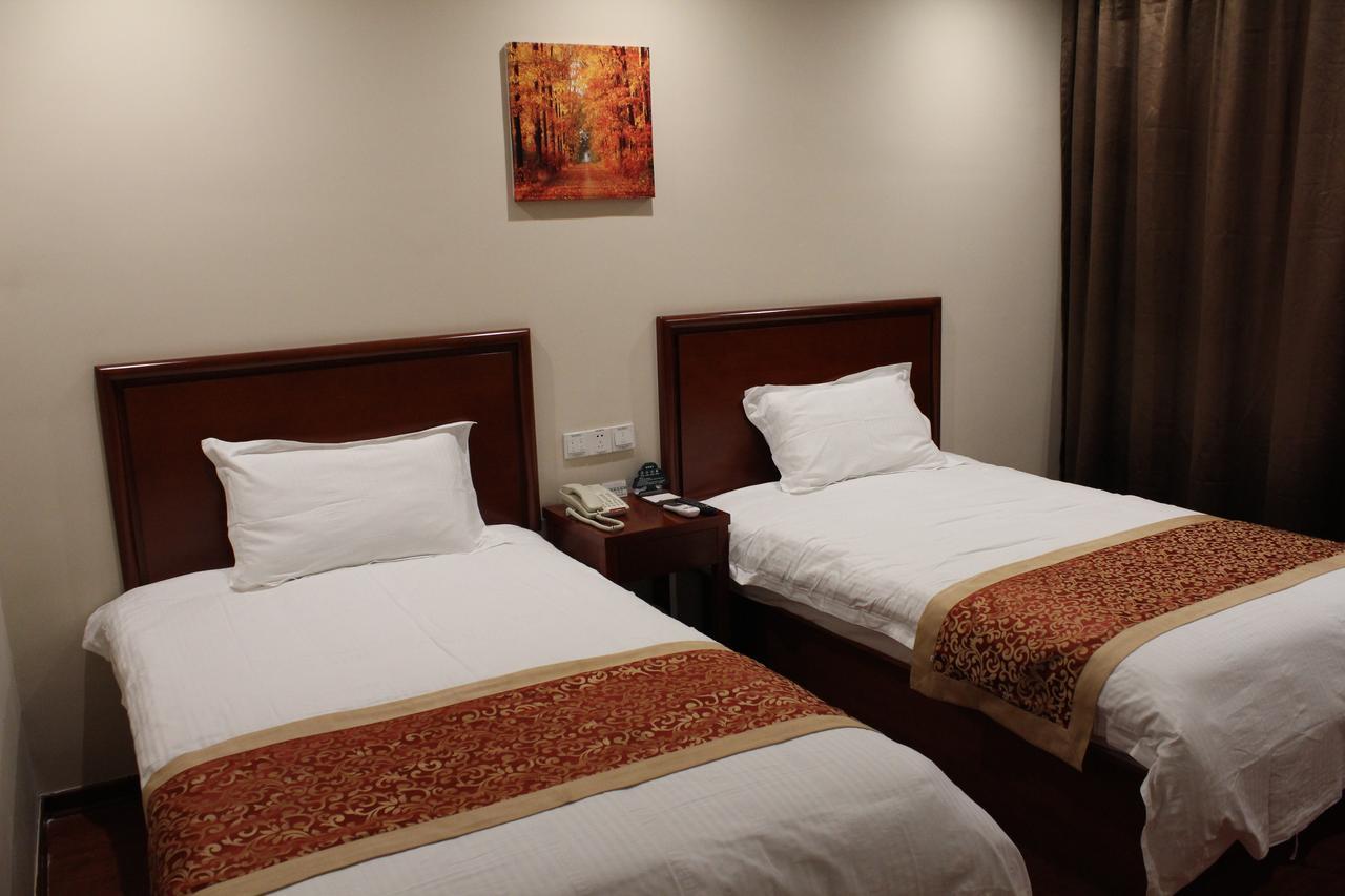 Hotel Greentree National Convention Center Beiqing Road Fengzhong Road Shell