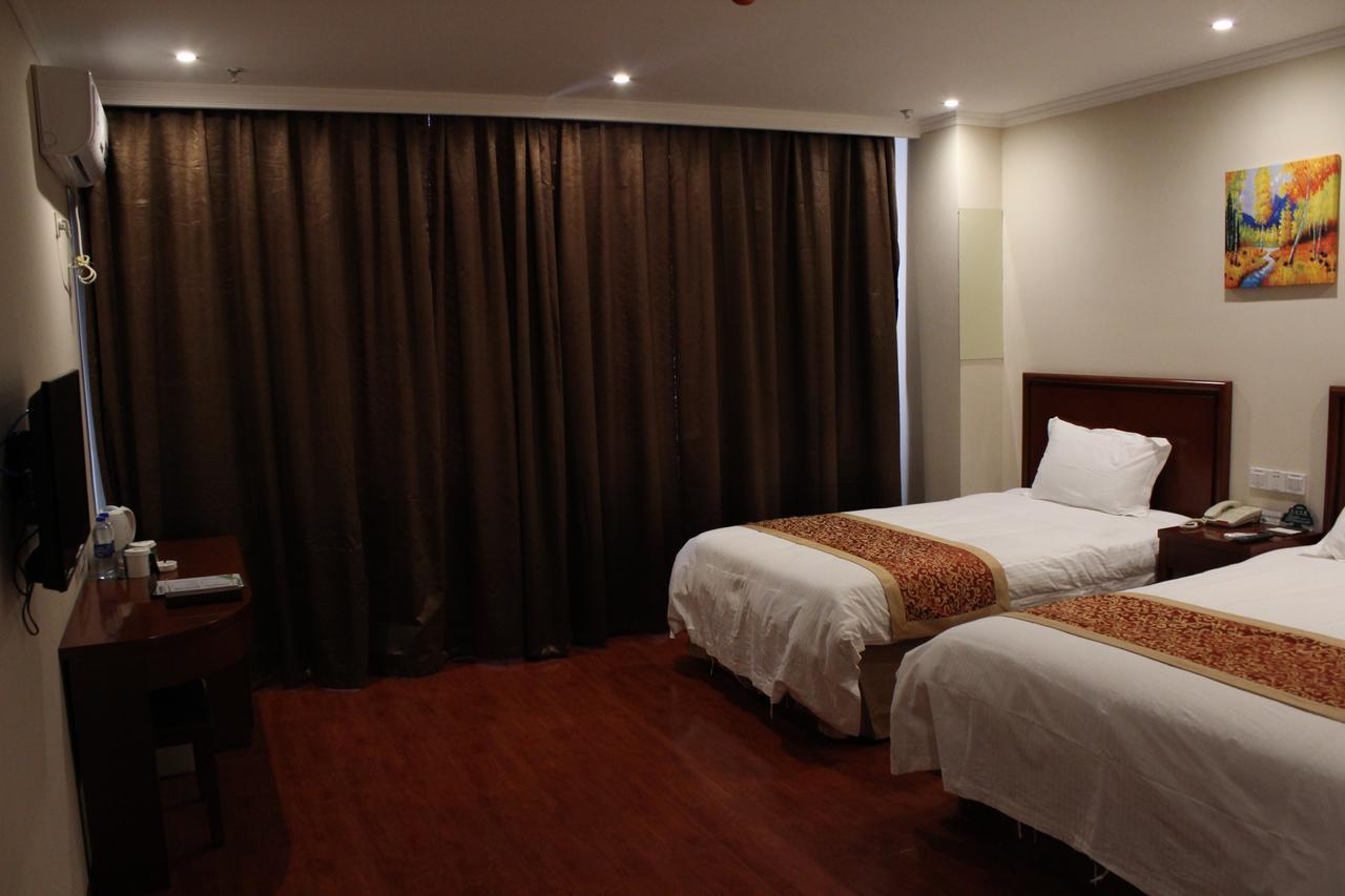 Greentree National Convention Center Beiqing Road Fengzhong Road Shell 3* Shanghai
